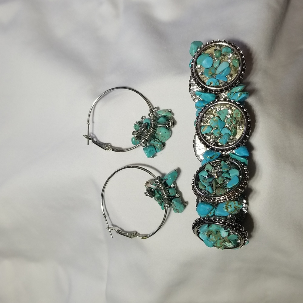 Turquoise rock earring and bracelet set